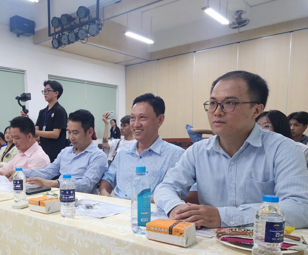 Trường Trung cấp Thông tin – Truyền thông Thành phố Hồ Chí Minh