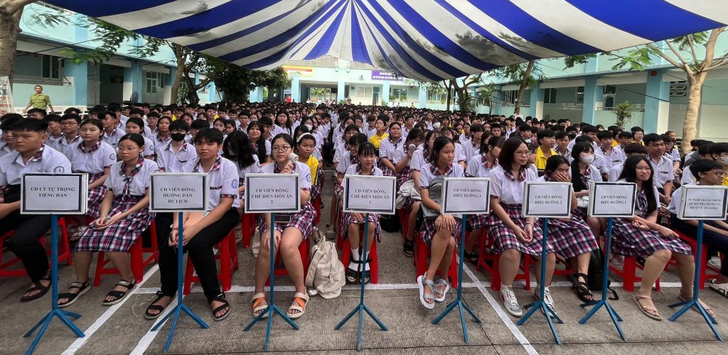 Trường Trung cấp Thông tin – Truyền thông TPHCM chào đón tân học sinh khóa 2026 – 2028