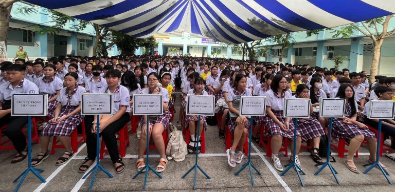 Trường Trung cấp Thông tin – Truyền thông TPHCM chào đón tân học sinh khóa 2026 – 2028